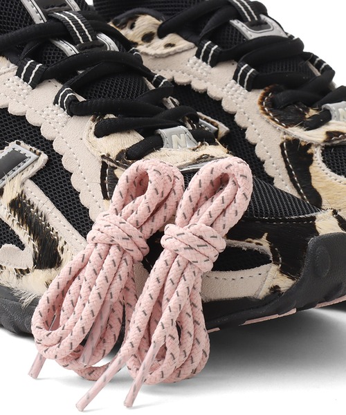 NEW BALANCE(ニューバランス)の「New Balance U204L3Z7 / ニューバランス U204L3Z7【SP】(スニーカー・レディース・ブラック・23.5cm/24.0cm/24.5cm/25.0cm/26.5cm/27.0cm/27.5cm/28.5cm/23.0cm/26.0cm/28.0cm)」の4枚目の写真