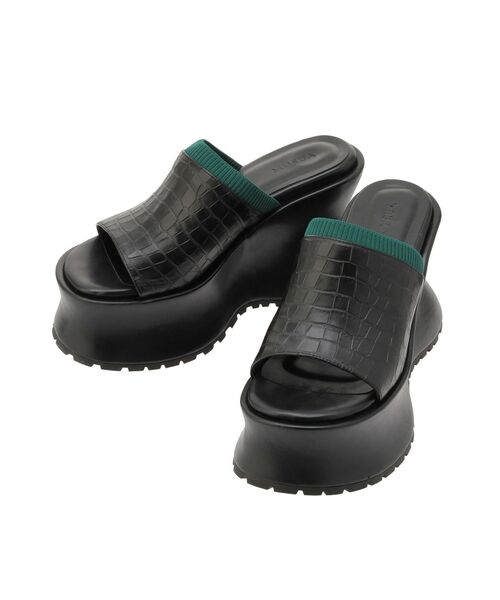 MURUA（ムルーア）の「クロコレイヤードサンダル（サンダル・レディース・グリーン/ブラック・24.5/23.5）」の13枚目の写真