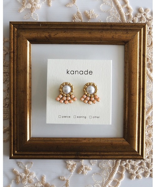 tone(トーン)の「【kanade】さくら色ビジューピアス(MA)(ピアス(両耳用)・レディース・ピンク・FREE)」の3枚目の写真