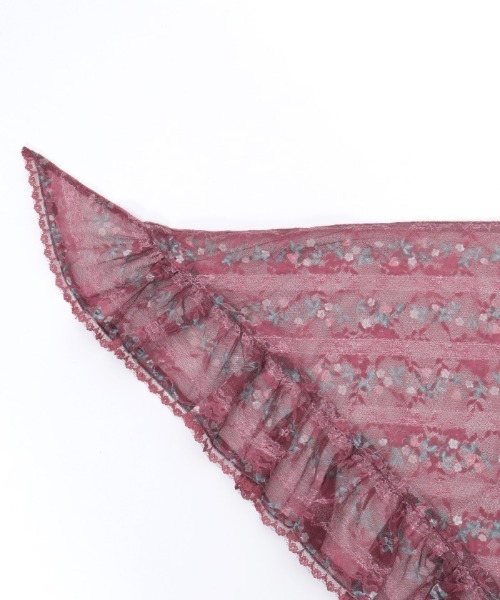 axes femme(アクシーズファム)の「苺柄マルチWAYストール(マフラー・レディース・レッド/キナリ・FREE)」の8枚目の写真