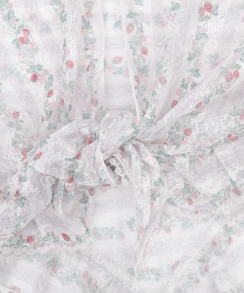 axes femme(アクシーズファム)の「苺柄マルチWAYストール(マフラー・レディース・レッド/キナリ・FREE)」の14枚目の写真