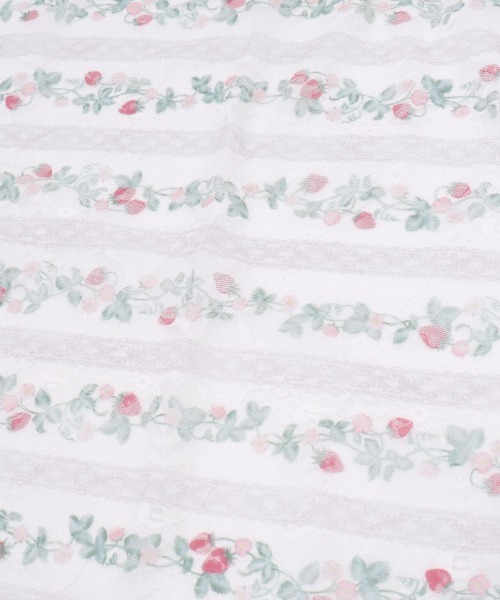 axes femme(アクシーズファム)の「苺柄マルチWAYストール(マフラー・レディース・レッド/キナリ・FREE)」の18枚目の写真