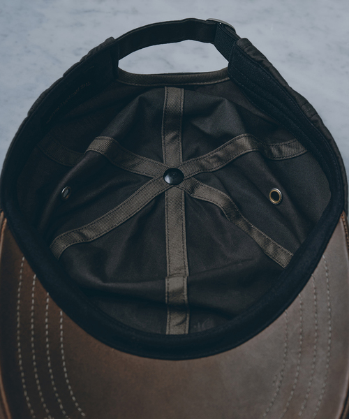 THE FACTORY MADE(ザ ファクトリー メイド)の「THE FACTORY MADE / ザファクトリーメイド パラフィン ロングビルキャップ(キャップ・メンズ・ブラウン・FREE)」の2枚目の写真