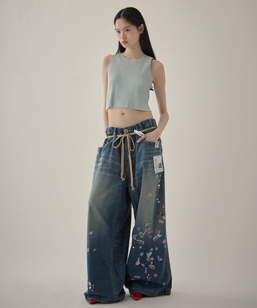 Maison MIHARA YASUHIRO(メゾンミハラヤスヒロ)の「【MIHARA YASUHIRO/ミハラヤスヒロ】DENIM HUGE DETAIL PANTS w KIDS STICKER/デニムヒュージディテールパンツキッズステッカー/ウォッシャブルデニム(デニムパンツ・レディース・ブラック/ダークインディゴブルー・36/38)」の9枚目の写真