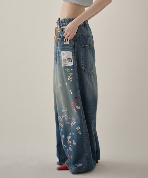 Maison MIHARA YASUHIRO(メゾンミハラヤスヒロ)の「【MIHARA YASUHIRO/ミハラヤスヒロ】DENIM HUGE DETAIL PANTS w KIDS STICKER/デニムヒュージディテールパンツキッズステッカー/ウォッシャブルデニム(デニムパンツ・レディース・ブラック/ダークインディゴブルー・36/38)」の20枚目の写真