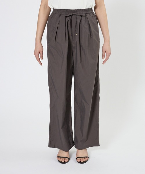 BARNYARDSTORM(バンヤードストーム)の「BARNYARDSTORM / トラベルイージーパンツ【撥水 / JAPAN FABRIC】<セットアップ対応>(その他パンツ・レディース・チャコール/カーキ・1/0)」の4枚目の写真