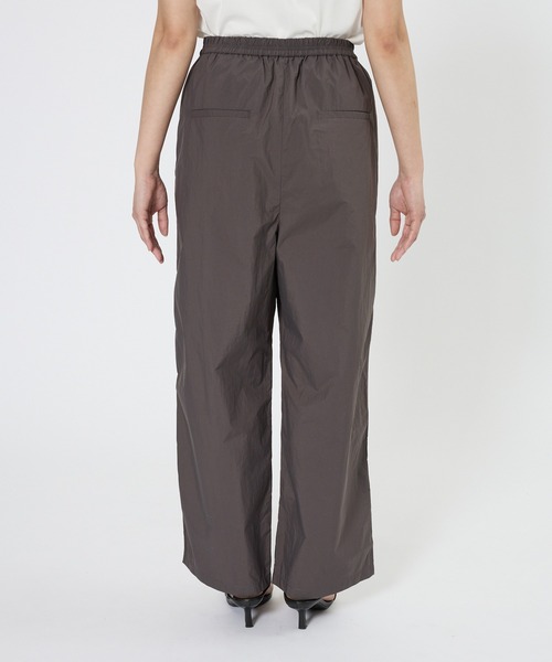 BARNYARDSTORM(バンヤードストーム)の「BARNYARDSTORM / トラベルイージーパンツ【撥水 / JAPAN FABRIC】<セットアップ対応>(その他パンツ・レディース・チャコール/カーキ・1/0)」の6枚目の写真