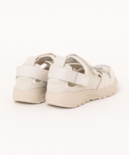 NEW BALANCE（ニューバランス）の「【New Balance／ニューバランス】NB U710 7U2 2E フレッシュフォーム（サンダル・レディース・ベージュ系・22.5cm/23.0cm/23.5cm/24.0cm/24.5cm/25.0cm/25.5cm/26.0cm/22.0cm）」の2枚目の写真