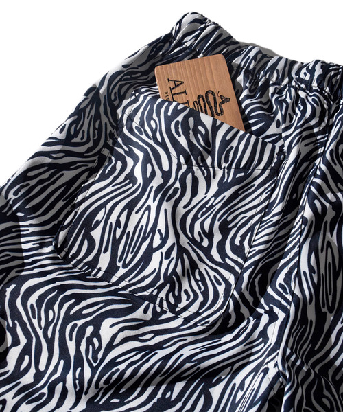 ALDIES(アールディーズ)の「Zebra Shorts / ゼブラショーツ(その他パンツ・メンズ・ブラック/ブラウン・MEDIUM/LARGE/X-LARGE)」の6枚目の写真