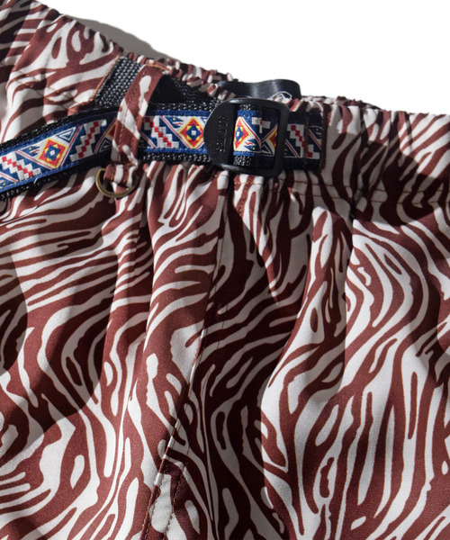 ALDIES(アールディーズ)の「Zebra Shorts / ゼブラショーツ(その他パンツ・メンズ・ブラック/ブラウン・MEDIUM/LARGE/X-LARGE)」の11枚目の写真
