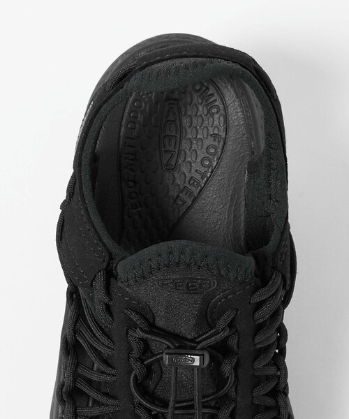 KEEN(キーン)の「<KEEN>ウィメンズ UNEEK ASTORIA サンダル(サンダル・レディース・ブラック/ナチュラル・23cm/24cm/25cm/24.5cm/23.5cm)」の13枚目の写真