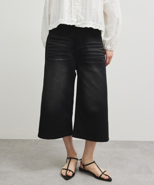 ELTONE(エルトーン)の「ワイドデニムミディパンツ(デニムパンツ・レディース・ブルー/ブラック・SMALL/MEDIUM)」の9枚目の写真