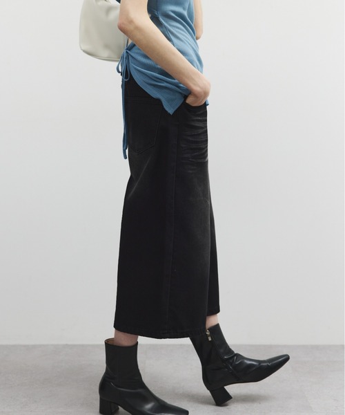 ELTONE(エルトーン)の「ワイドデニムミディパンツ(デニムパンツ・レディース・ブルー/ブラック・SMALL/MEDIUM)」の5枚目の写真