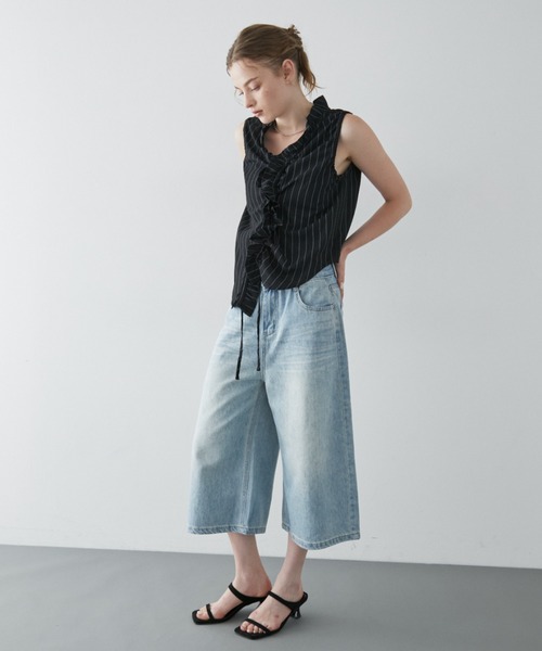 ELTONE(エルトーン)の「ワイドデニムミディパンツ(デニムパンツ・レディース・ブルー/ブラック・SMALL/MEDIUM)」の21枚目の写真