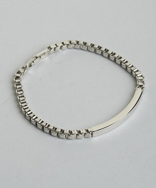 NO ID.(ノーアイディ)の「ab1832-ナローIDブレスレット(858170-478A)(ブレスレット・メンズ・シルバー・ONE SIZE)」の7枚目の写真