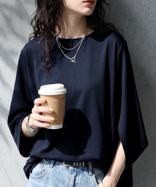 antiqua(アンティカ)の「接触冷感 ドルマン カットソー Tシャツ(Tシャツ/カットソー・レディース・ブラック/ブラウン系その他/アッシュグレー/ネイビー/ホワイト・ONESIZE)」の5枚目の写真