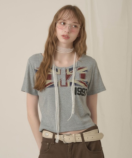 hazyl(ヘイジル)の「eyelet logo henry T-shirt/アイレットロゴヘンリーTシャツ(Tシャツ/カットソー・レディース・グレー/オフホワイト・フリー)」の21枚目の写真