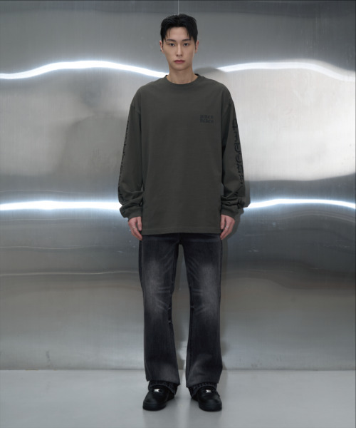 PITCHBLACK（ピッチブラック）の「BASIC LOGO LONG SLEEVE TEE (KHAKI GREEN)（Tシャツ/カットソー・メンズ・その他・MEDIUM/LARGE/X-LARGE）」の3枚目の写真