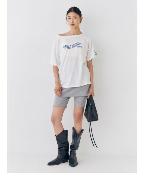 Ungrid(アングリッド)の「UV機能ワンショルロゴコンパクトTee(Tシャツ/カットソー・レディース・オフホワイト/ブルー/チャコールグレー・FREE)」の12枚目の写真