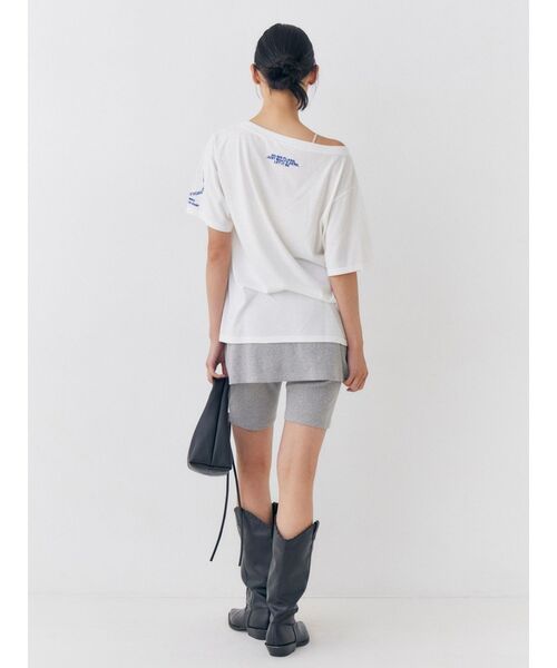 Ungrid(アングリッド)の「UV機能ワンショルロゴコンパクトTee(Tシャツ/カットソー・レディース・オフホワイト/ブルー/チャコールグレー・FREE)」の13枚目の写真