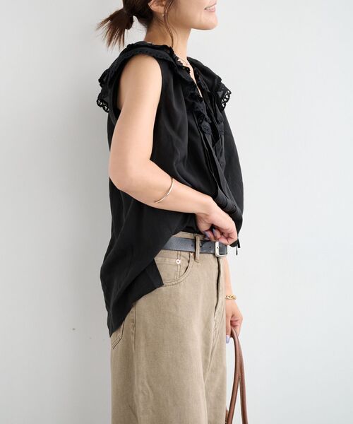 OUTDOOR PRODUCTS（アウトドアプロダクツ）の「アンジェリカフリルレースノースリブラウス（シャツ/ブラウス・レディース・ブラック/ホワイト・FREE）」の8枚目の写真