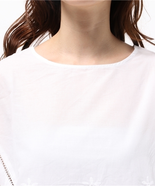 earth music&ecology（アースミュージックアンドエコロジー）の「【2016Summer】刺繍スクエアブラウス（シャツ/ブラウス・レディース・イエロー/カーキ/オフホワイト/ネイビー・FREE）」の8枚目の写真