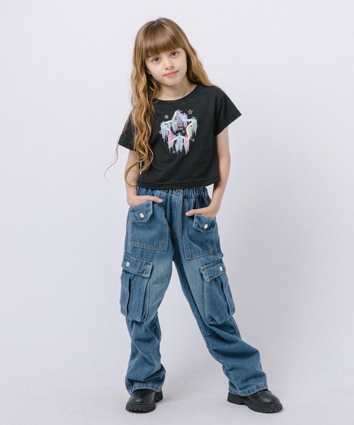 URBAN CHERRY（アーバンチェリー）の「ポップスターロゴプリントクロップドトップス（Tシャツ/カットソー・キッズ・ホワイト/ブラック・160cm/150cm/140cm/130cm/120cm/110cm）」の8枚目の写真