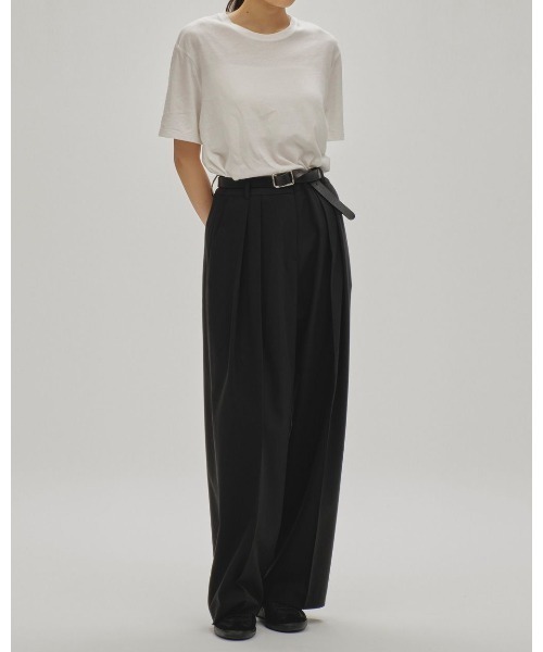 TODAYFUL(トゥデイフル)の「Basic Smooth T-shirts(Tシャツ/カットソー・レディース・ホワイト・FREE)」の3枚目の写真