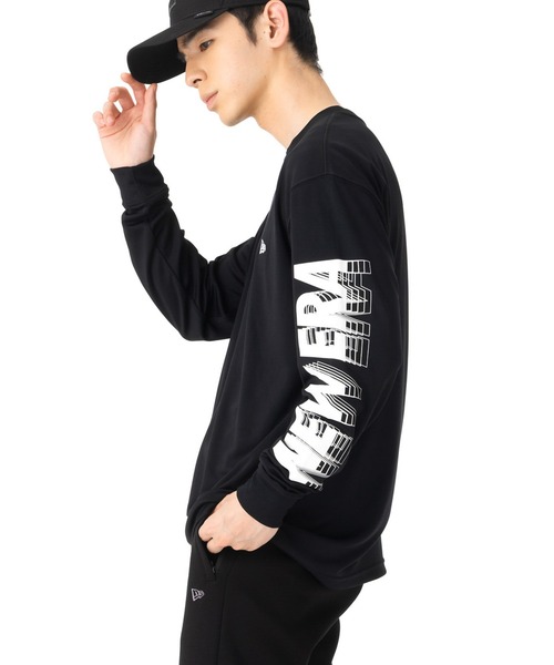 NEW ERA(ニューエラ)の「ニューエラ パフォーマンスアパレル 長袖TシャツロンT 袖ロゴ(Tシャツ/カットソー・メンズ・ブラック・XL/L/M/S/XXL)」の19枚目の写真