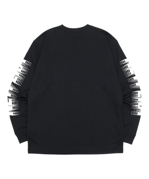 NEW ERA(ニューエラ)の「ニューエラ パフォーマンスアパレル 長袖TシャツロンT 袖ロゴ(Tシャツ/カットソー・メンズ・ブラック・XL/L/M/S/XXL)」の6枚目の写真