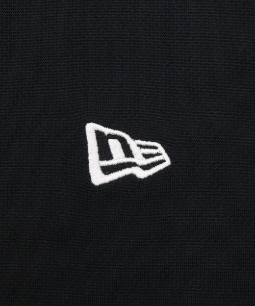 NEW ERA(ニューエラ)の「ニューエラ パフォーマンスアパレル 長袖TシャツロンT 袖ロゴ(Tシャツ/カットソー・メンズ・ブラック・XL/L/M/S/XXL)」の8枚目の写真
