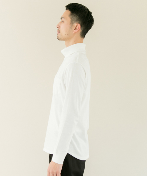 URBAN RESEARCH(アーバンリサーチ)の「URiD タートルネックL/S(Tシャツ/カットソー・メンズ・ブラック/ホワイト・LARGE/MEDIUM)」の9枚目の写真