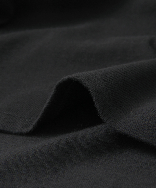 URBAN RESEARCH(アーバンリサーチ)の「URiD タートルネックL/S(Tシャツ/カットソー・メンズ・ブラック/ホワイト・LARGE/MEDIUM)」の5枚目の写真