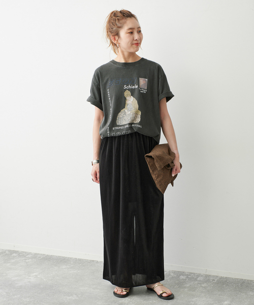 Spick & Span(スピックアンドスパン)の「ベロアイージースカート(スカート・レディース・チャコールグレー/ブラック・36/38)」の8枚目の写真