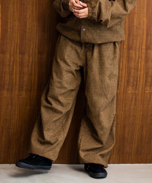 430(フォーサーティ)の「mp15289-WC PARACHUTE PANTS パラシュートパンツ(26-157)(その他パンツ・メンズ・ブラック/ブラウン・1/2/3/0)」の2枚目の写真