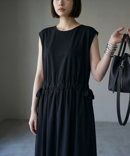 STYLE DELI（スタイルデリ）の「【BLK001】さらっと落ち感カットソーワンピース（ワンピース・レディース・ブラック・FREE）」の14枚目の写真