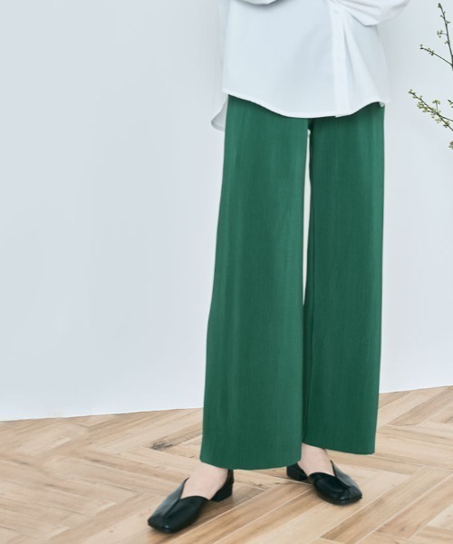 maviru(マヴィル)の「腹巻き 一体型 アコーディオン プリーツパンツ(その他パンツ・レディース・グレイッシュベージュ/グリーン系その他/サンドベージュ/パープル系その他/チャコール・S-M)」の22枚目の写真