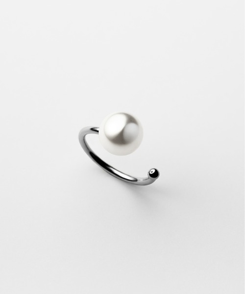 UNITED JEWELS-ef-(ユナイテッドジュエルズイフ)の「Sing Pearl Free Size Ring(リング・レディース・イエローゴールド/シルバー・FREE)」の6枚目の写真