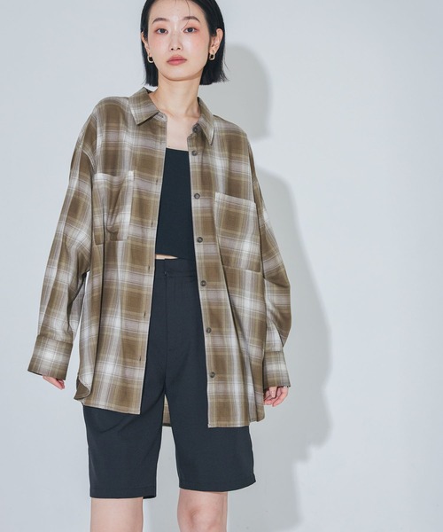 LAKOLE(ラコレ)の「<多機能ウェア>オンブレチェックシャツ / 1047189(シャツ/ブラウス・レディース・ブラック/ブラウン/グレー/キャメル・FREE)」の20枚目の写真