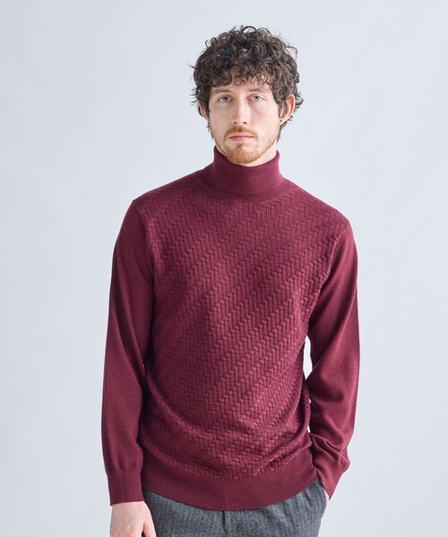 MEN'S BIGI(メンズビギ)の「12Gメリノウール 幾何学柄タートルネックニット(ニット/セーター・メンズ・ボルドー/ブラック/ホワイト/チャコールグレー・01/04/03/02)」の11枚目の写真