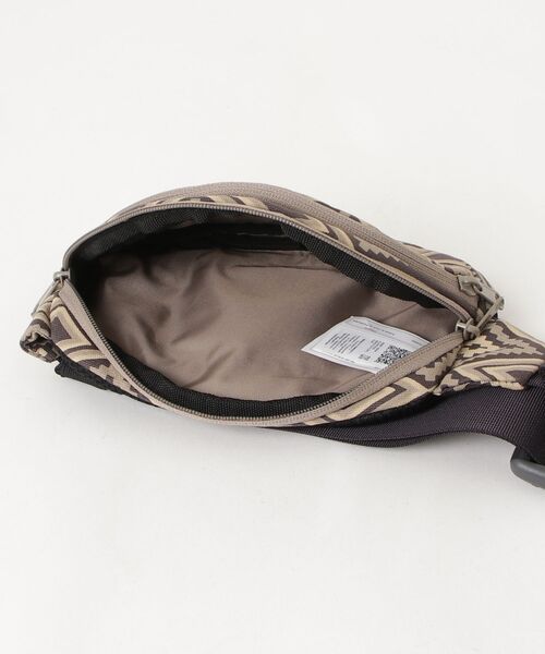 KAVU(カブー)の「KAVU/カブー Canvas Spectator/キャンバススペクテーター(ボディバッグ/ウエストポーチ・レディース・A・FREE)」の13枚目の写真