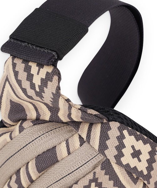 KAVU(カブー)の「KAVU/カブー Canvas Spectator/キャンバススペクテーター(ボディバッグ/ウエストポーチ・レディース・A・FREE)」の4枚目の写真