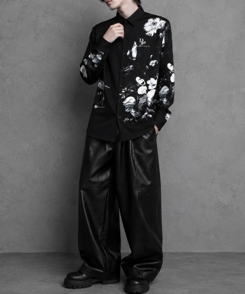 SHIBUYA Zy.(シブヤジー)の「Black Bouquet レギュラーフィットプリントシャツ(シャツ/ブラウス・メンズ・ブラック/ホワイト・M/XL/L)」の6枚目の写真