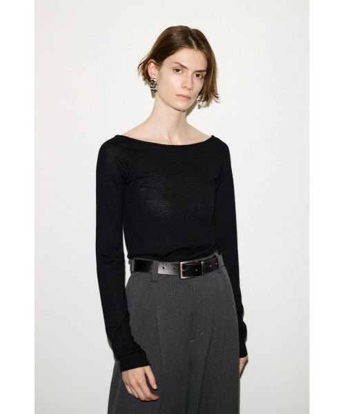 THROW by SLY(スローバイスライ)の「THROW WOOL BLEND HG B/N TOPS ウールブレンドハイゲージボートネックトップス 秋服(ニット/セーター・レディース・ブラウン/ブラック/杢グレー・FREE)」の1枚目の写真