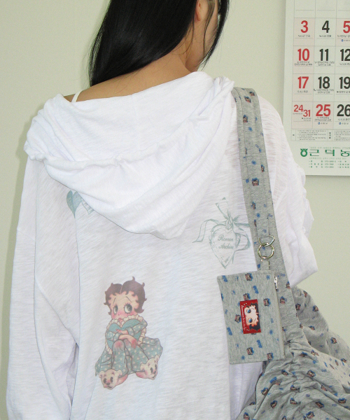 RONRON(ロンロン)の「BETTY BOOP DREAMY RIBBON HOODIE ZIP UP WHITE(パーカー・レディース・その他・FREE)」の2枚目の写真