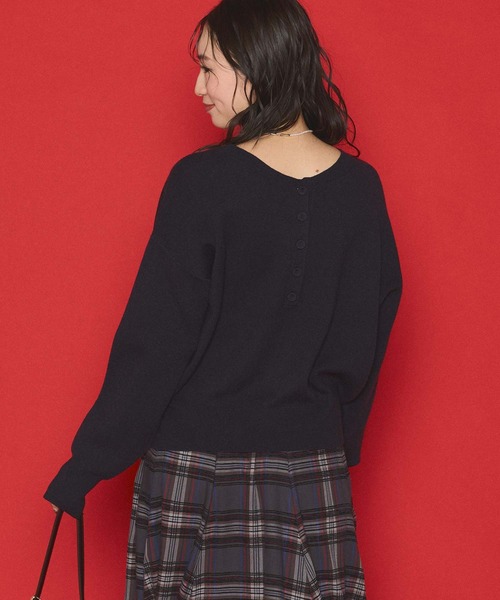 Gready Brilliant(グレディブリリアン)の「前後2wayダブルジャガードニット(ニット/セーター・レディース・ネイビー/ベージュ・FREE)」の9枚目の写真