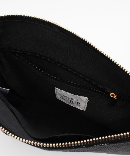 interstaple（インターステイプル）の「ビニール＆ボーダークラッチ（クラッチバッグ・レディース・ブラック/アイボリー・FREE）」の12枚目の写真