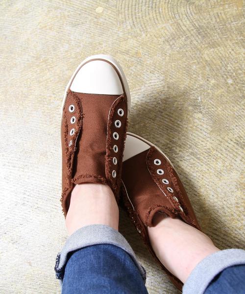 coen（コーエン）の「レギュラーキャンバススリッポン（スリッポン・レディース・ベージュ/ブラック/ライトグレー/ブラウン・SMALL/MEDIUM/LARGE）」の7枚目の写真