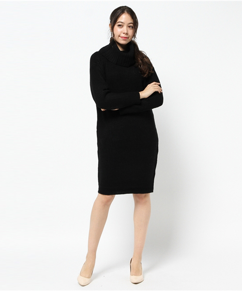 Pierrot（ピエロ）の「タートルネック 畦ニットワンピース（ワンピース・レディース・杢グレー/チャコール/ブラック/ブラウン/アイボリー/モカ・M/L）」の13枚目の写真