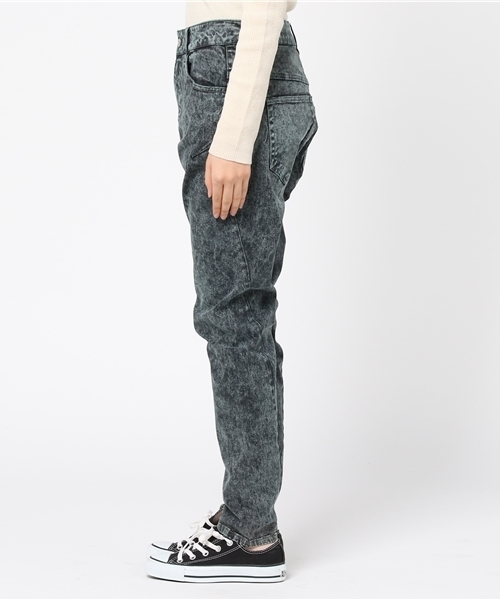 DOUBLE NAME（ダブルネーム）の「ケミカル加工スリムサルエルパンツ（その他パンツ・レディース・ラベンダー/ブラック/グリーン・MEDIUM/SMALL/LARGE/X-SMALL）」の5枚目の写真